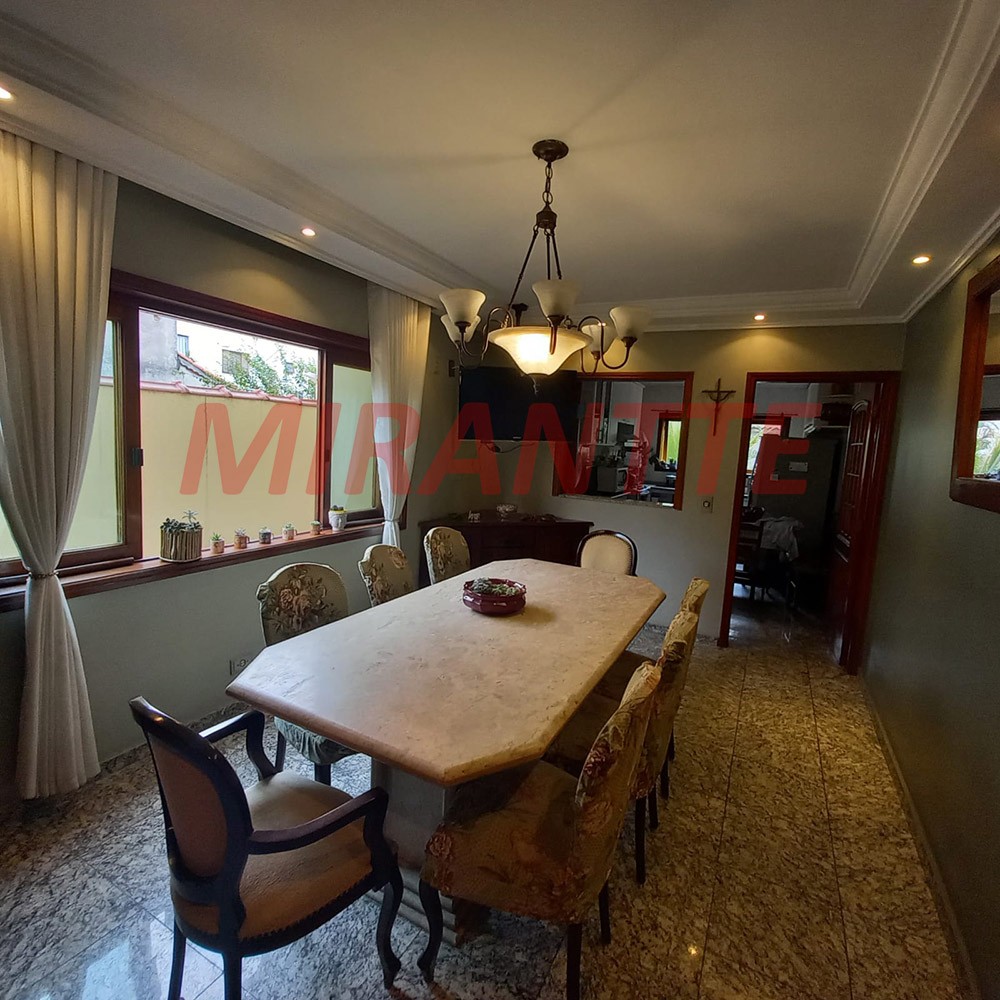 Sobrado de 255m² com 3 quartos em Tucuruvi