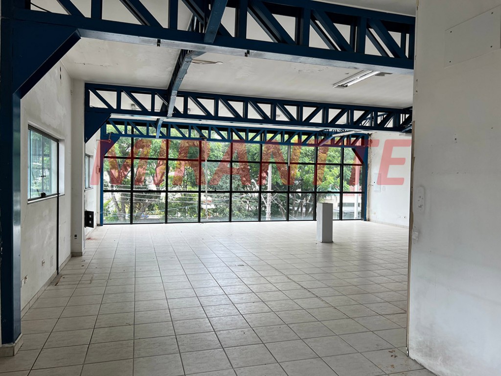 Comercial de 1300m² em Casa Verde
