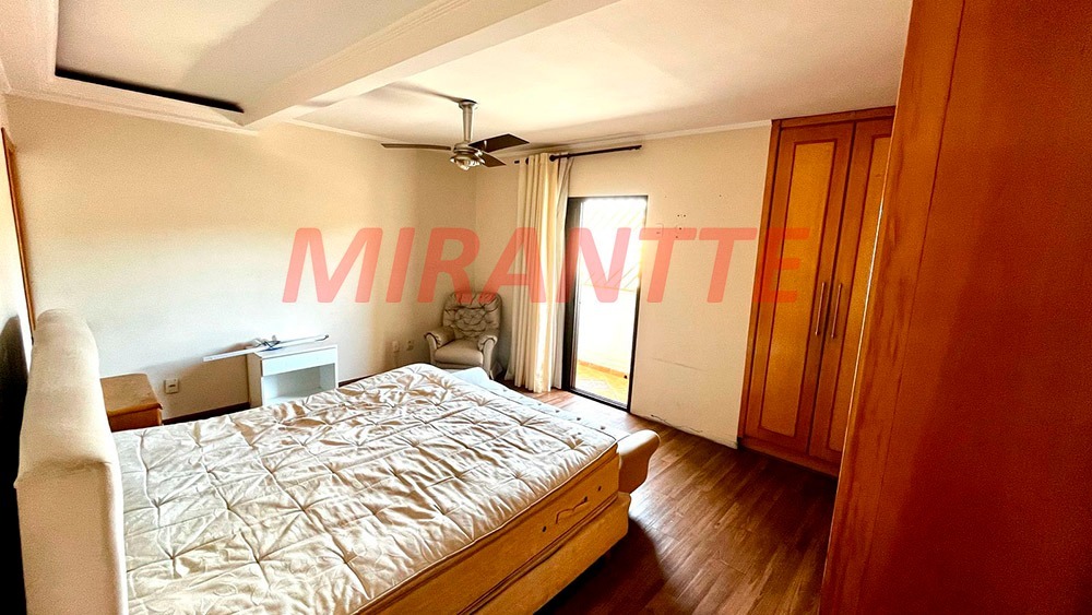 Sobrado de 200m² com 3 quartos em Tremembe