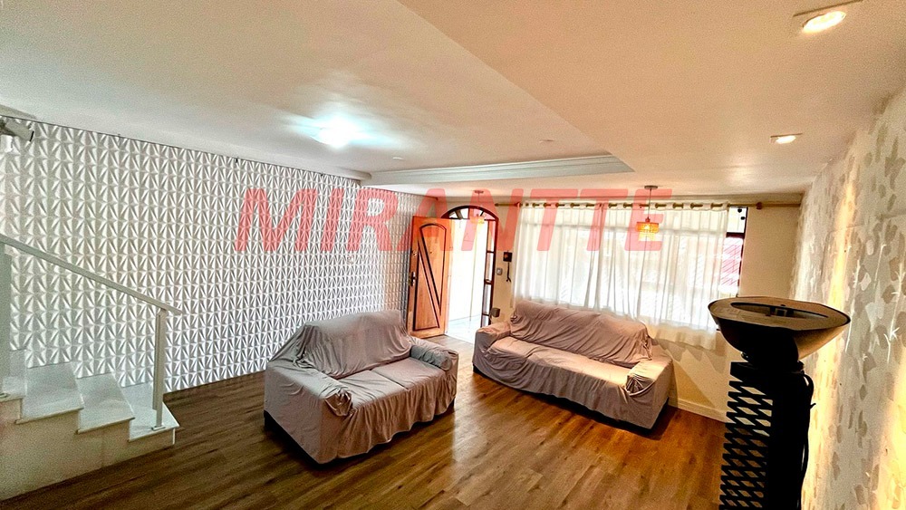 Sobrado de 200m² com 3 quartos em Tremembe