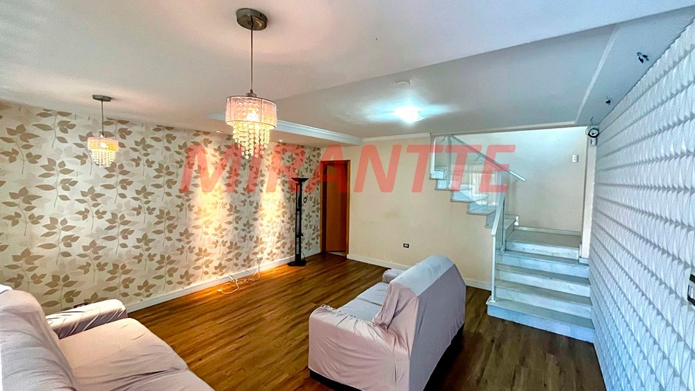 Sobrado de 200m² com 3 quartos em Tremembe