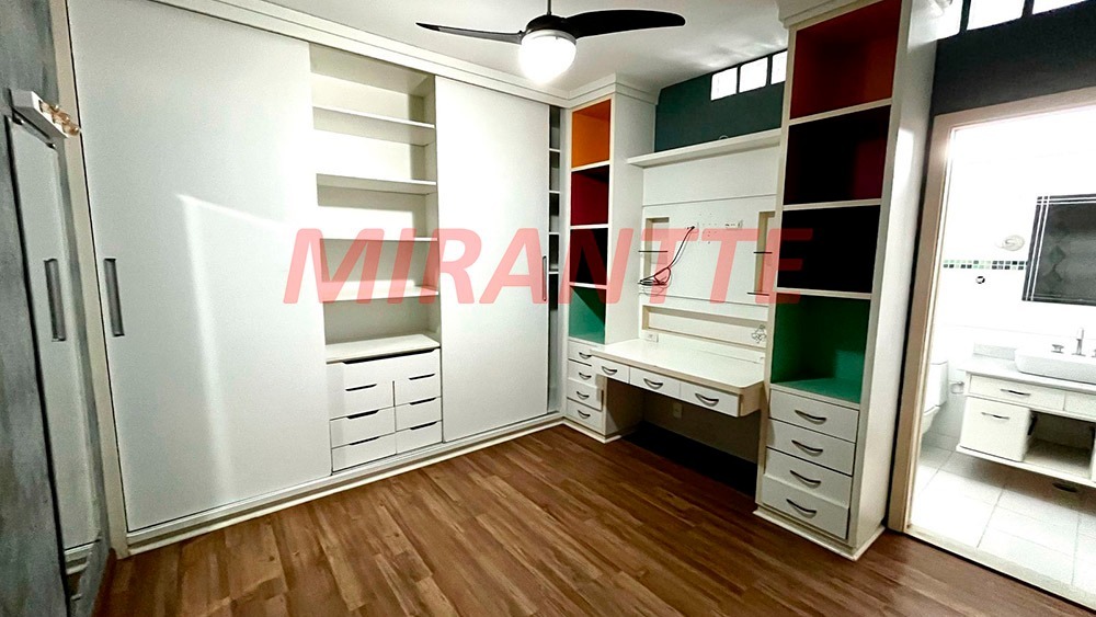 Sobrado de 200m² com 3 quartos em Tremembe