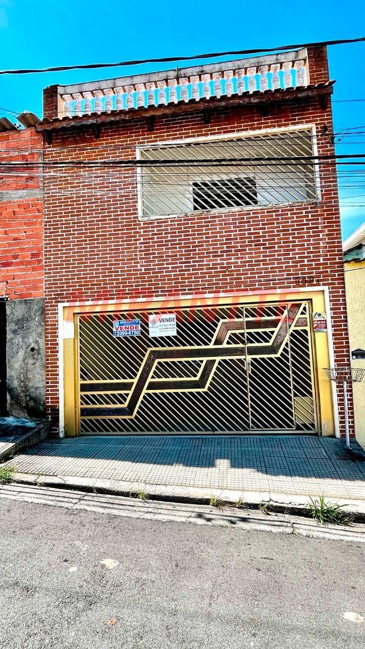 Sobrado de 200m² com 3 quartos em Tremembe