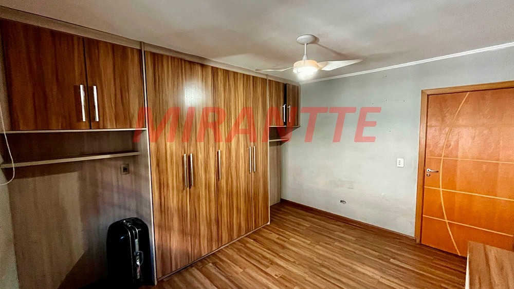 Sobrado de 200m² com 3 quartos em Tremembe