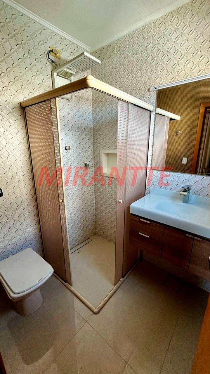 Sobrado de 200m² com 3 quartos em Tremembe