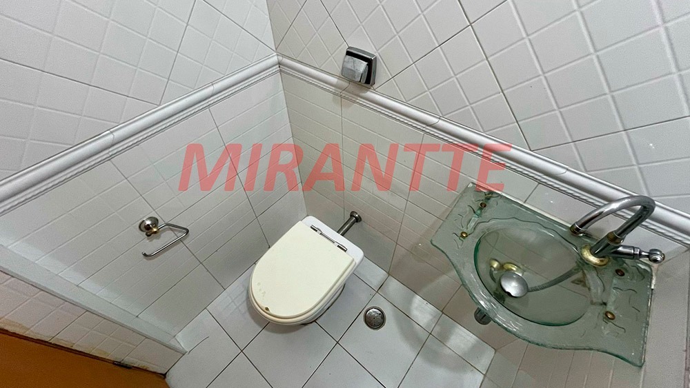 Sobrado de 200m² com 3 quartos em Tremembe