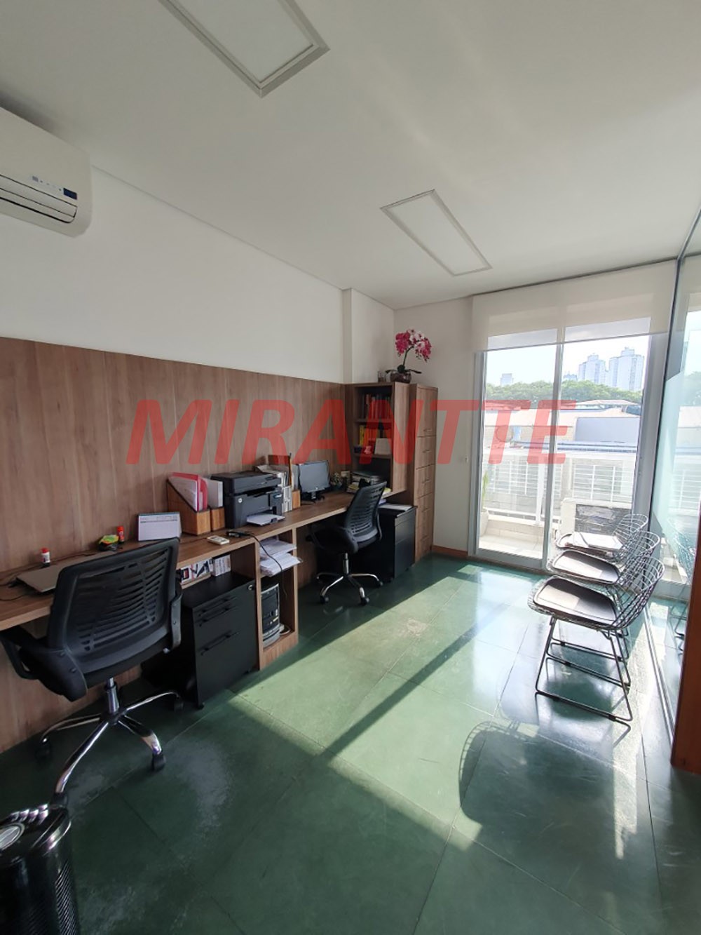 Comercial de 45m² em Vila Baruel