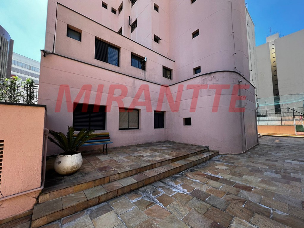 Apartamento de 82m² com 2 quartos em Perdizes