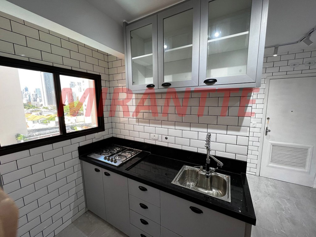 Apartamento de 82m² com 2 quartos em Perdizes