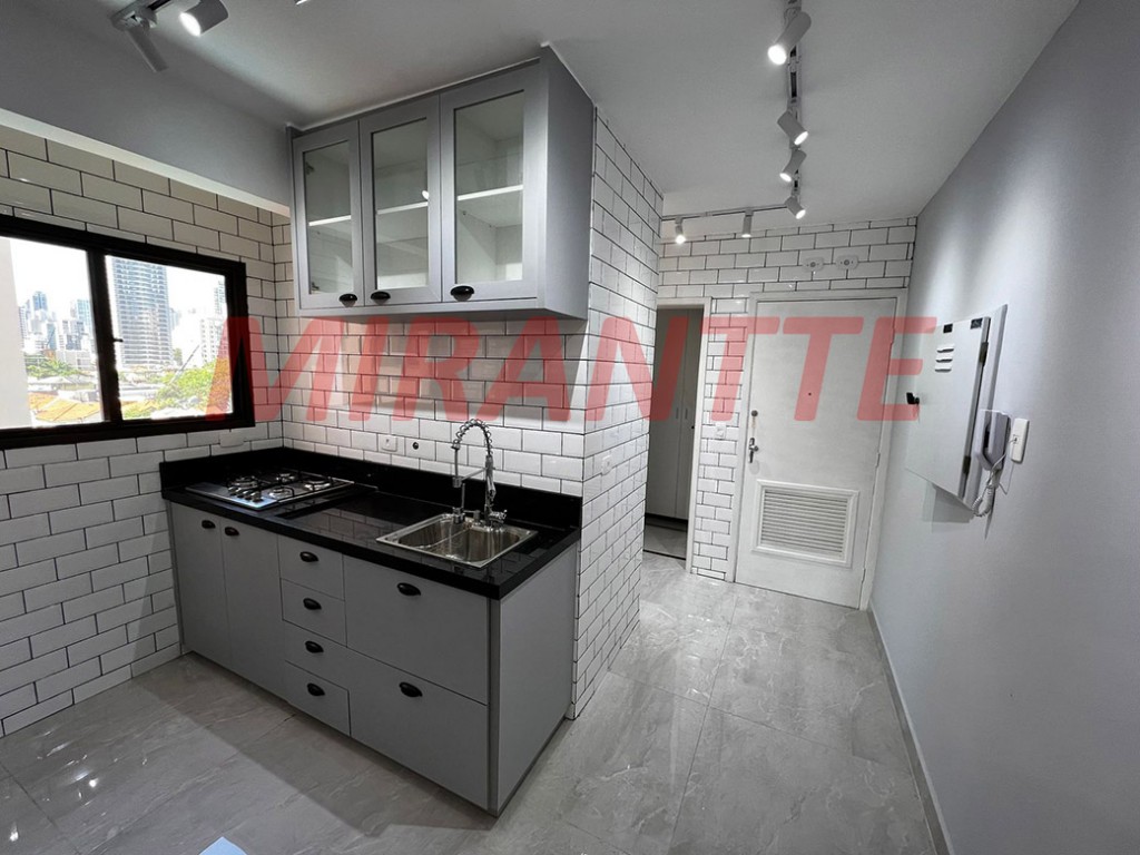 Apartamento de 82m² com 2 quartos em Perdizes