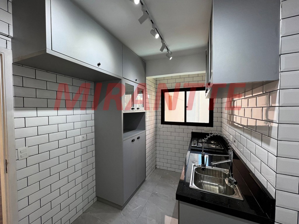 Apartamento de 82m² com 2 quartos em Perdizes