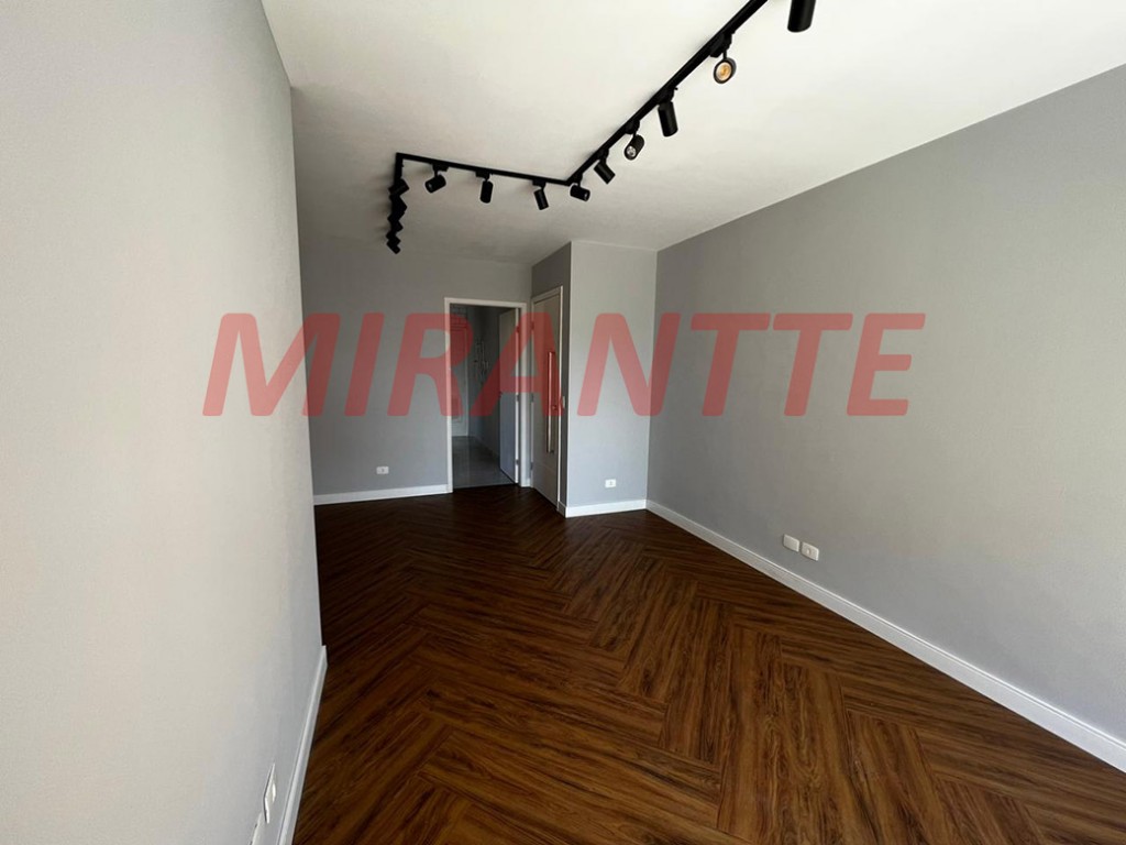 Apartamento de 82m² com 2 quartos em Perdizes