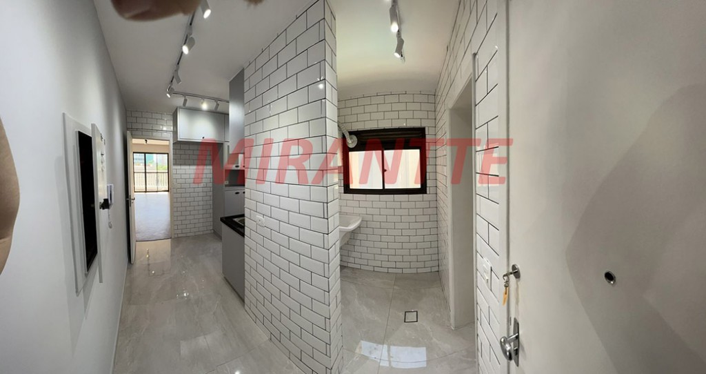 Apartamento de 82m² com 2 quartos em Perdizes