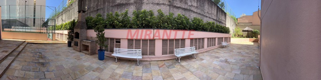Apartamento de 82m² com 2 quartos em Perdizes