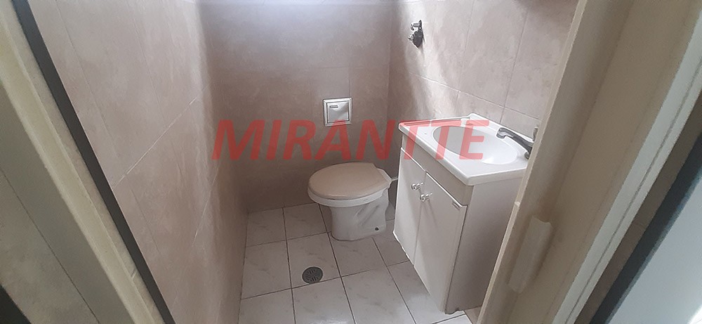 Casa terrea de 135m² com 2 quartos em Parque Vitória