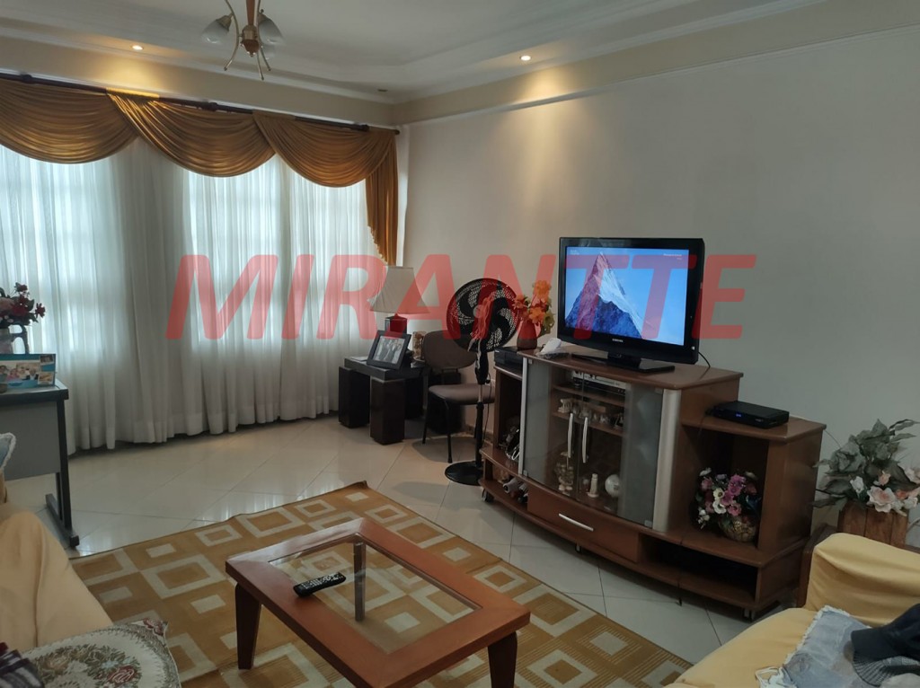 Sobrado de 246m² com 3 quartos em Tucuruvi
