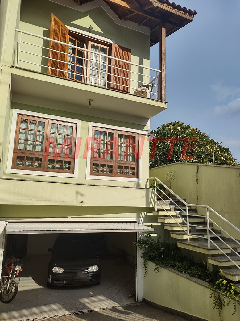 Sobrado de 246m² com 3 quartos em Tucuruvi
