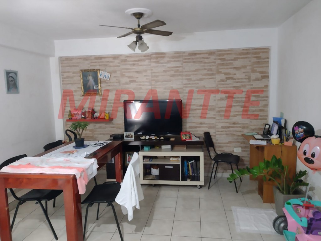 Casa terrea de 200m² com 8 quartos em Vila Amalia