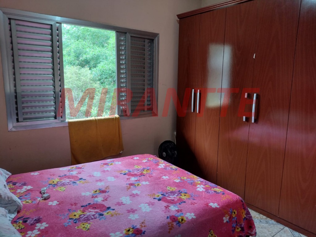 Casa terrea de 200m² com 8 quartos em Vila Amalia
