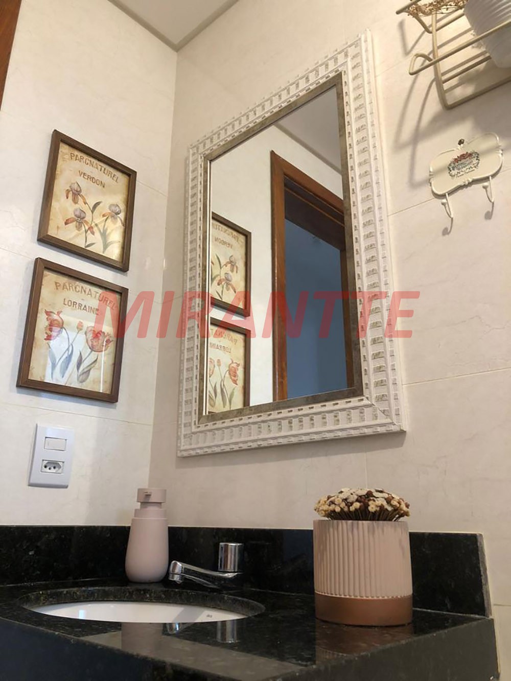 Apartamento de 50m² com 2 quartos em Vila Irmaos Arnoni