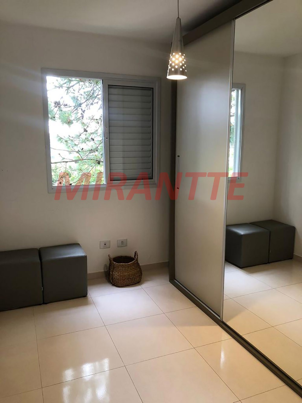 Apartamento de 50m² com 2 quartos em Vila Irmaos Arnoni