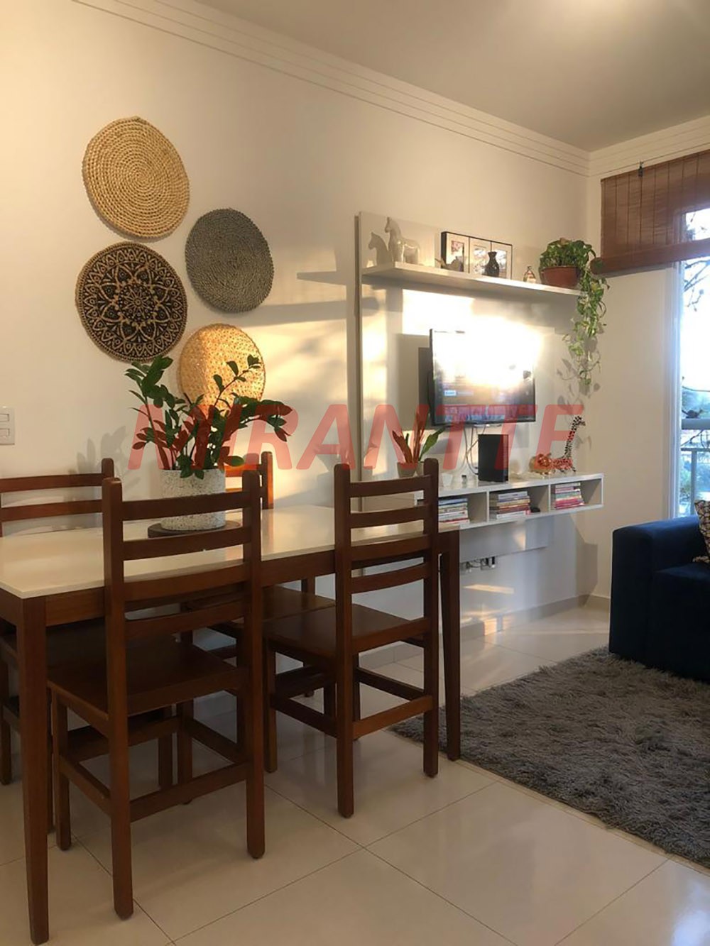 Apartamento de 50m² com 2 quartos em Vila Irmaos Arnoni