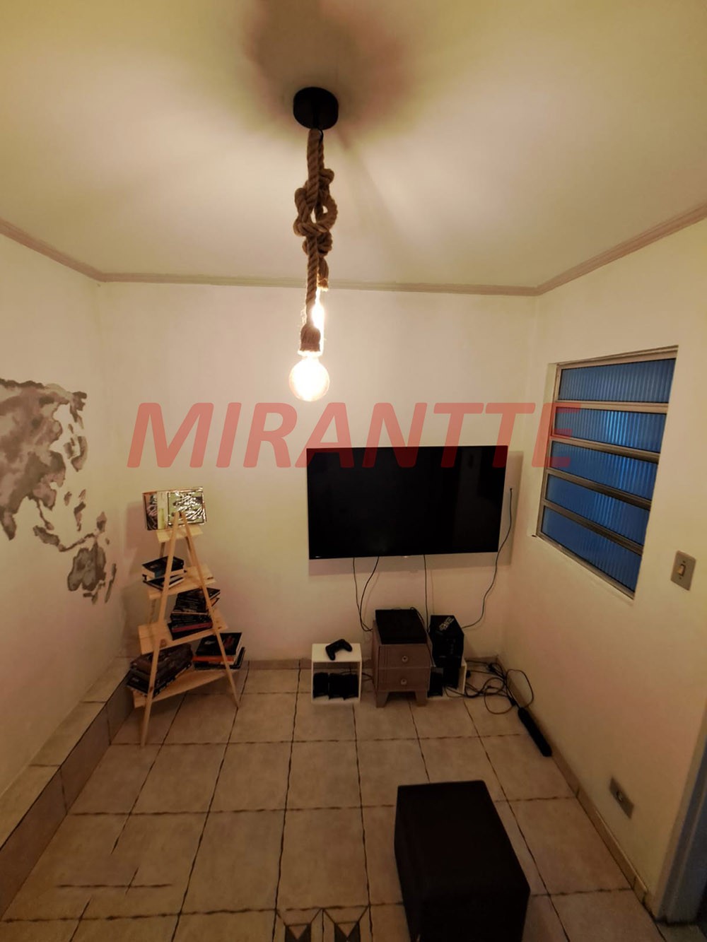 Sobrado de 210m² com 3 quartos em Vila Nova Mazzei