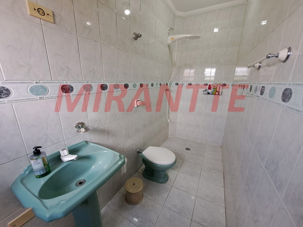 Sobrado de 210m² com 3 quartos em Vila Nova Mazzei