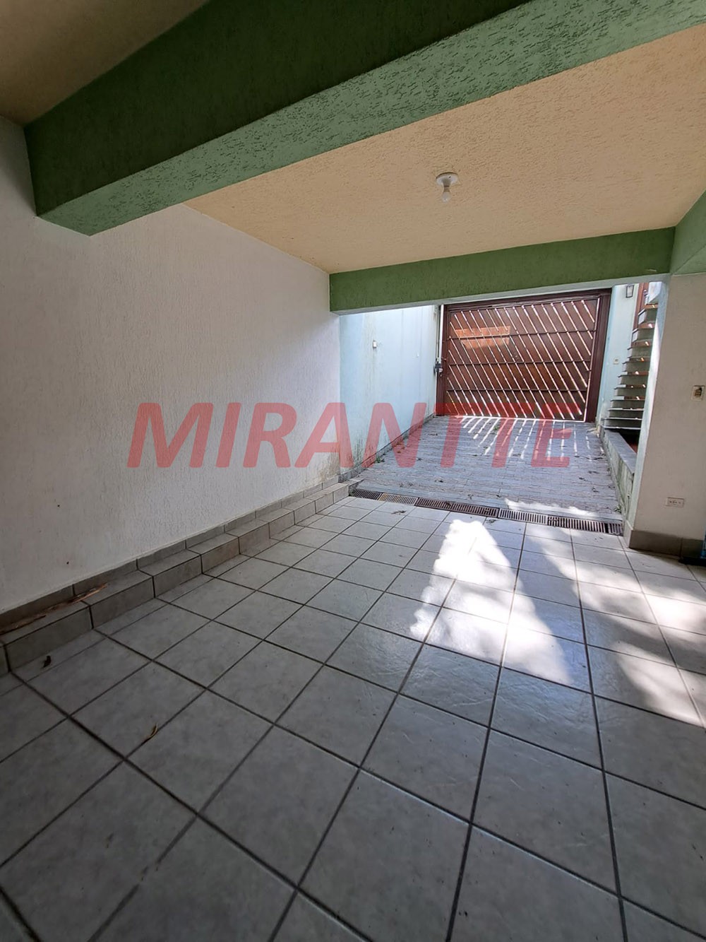 Sobrado de 210m² com 3 quartos em Vila Nova Mazzei