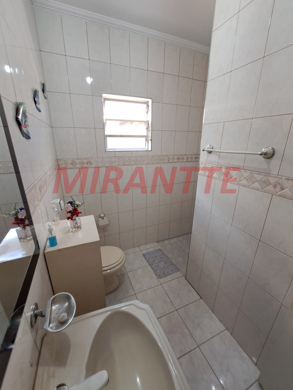 Sobrado de 210m² com 3 quartos em Vila Nova Mazzei