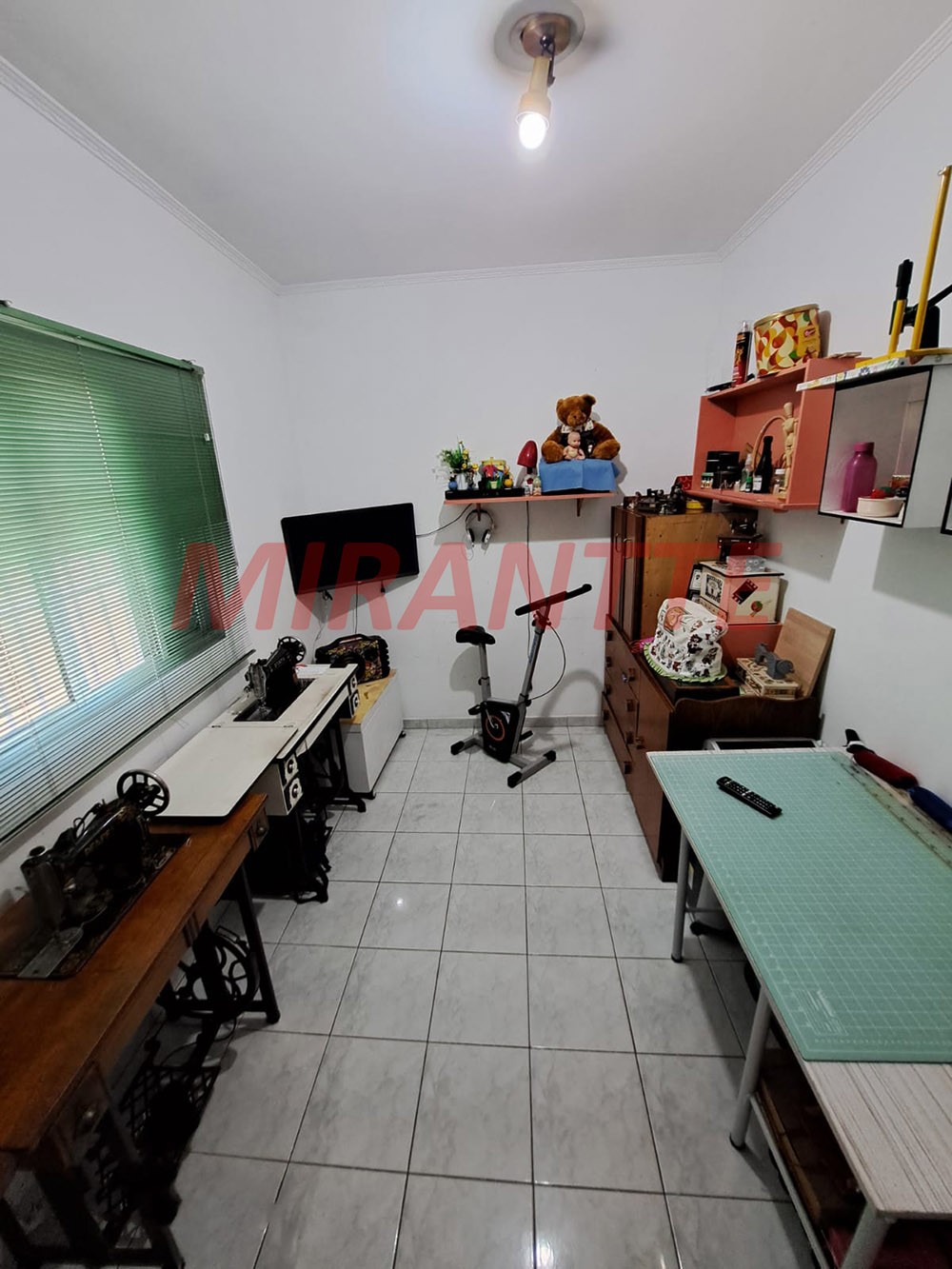 Sobrado de 210m² com 3 quartos em Vila Nova Mazzei