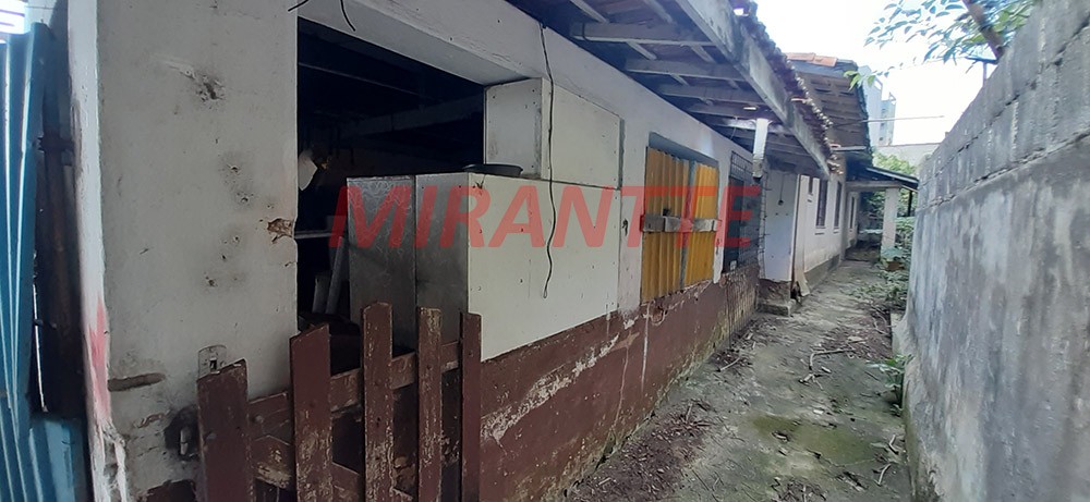 Terreno de 1400m² em Vila Amalia