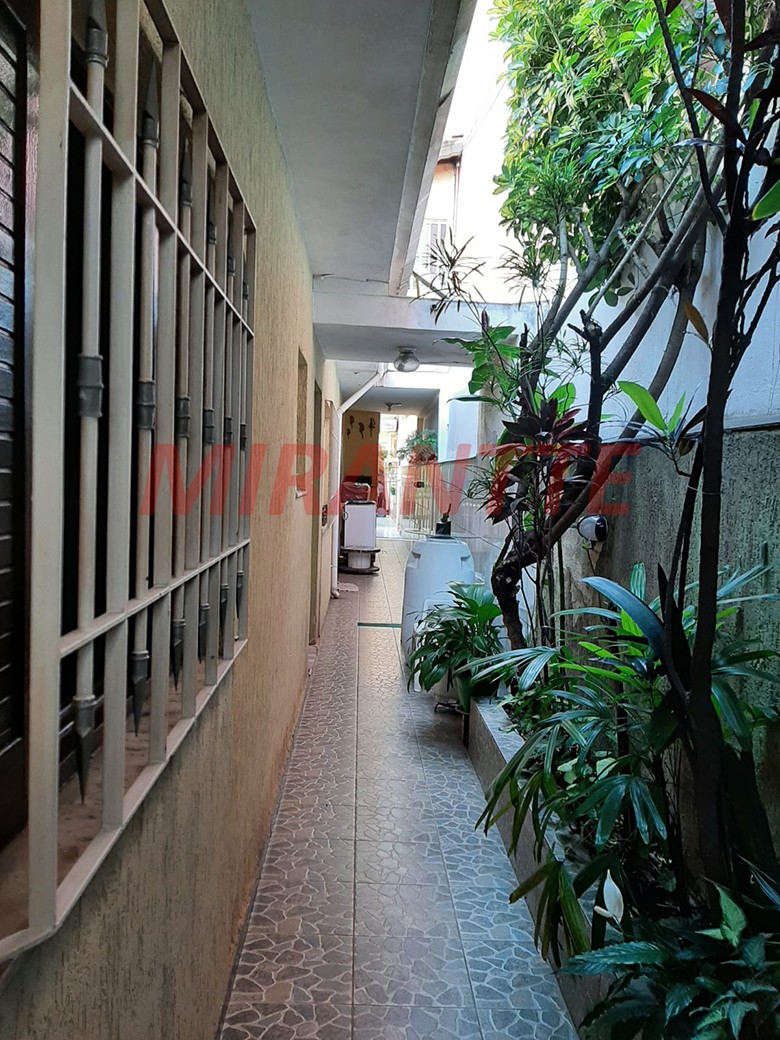 Casa terrea de 106m² com 4 quartos em Parque Edu Chaves