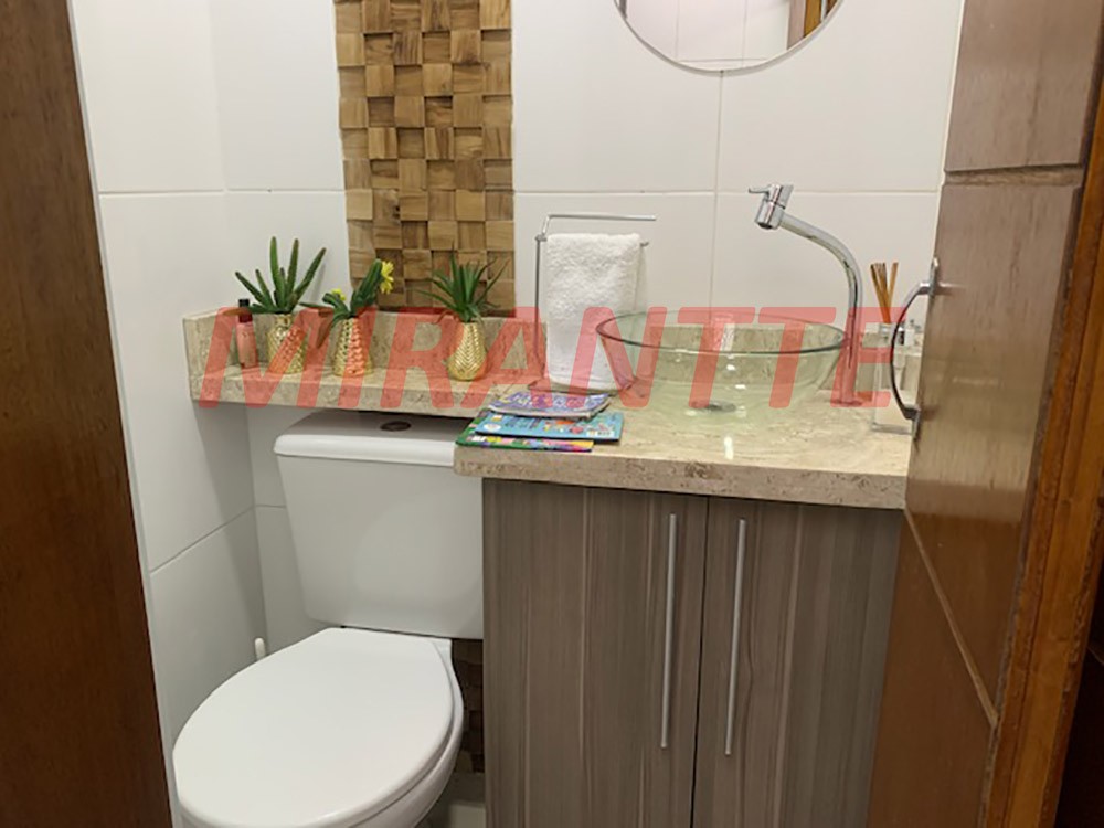Sobrado de 118m² com 2 quartos em Vila Nova Mazzei