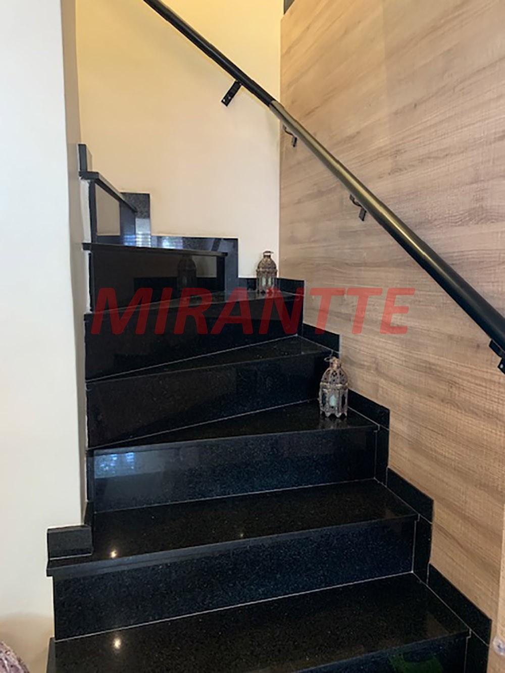 Sobrado de 118m² com 2 quartos em Vila Nova Mazzei