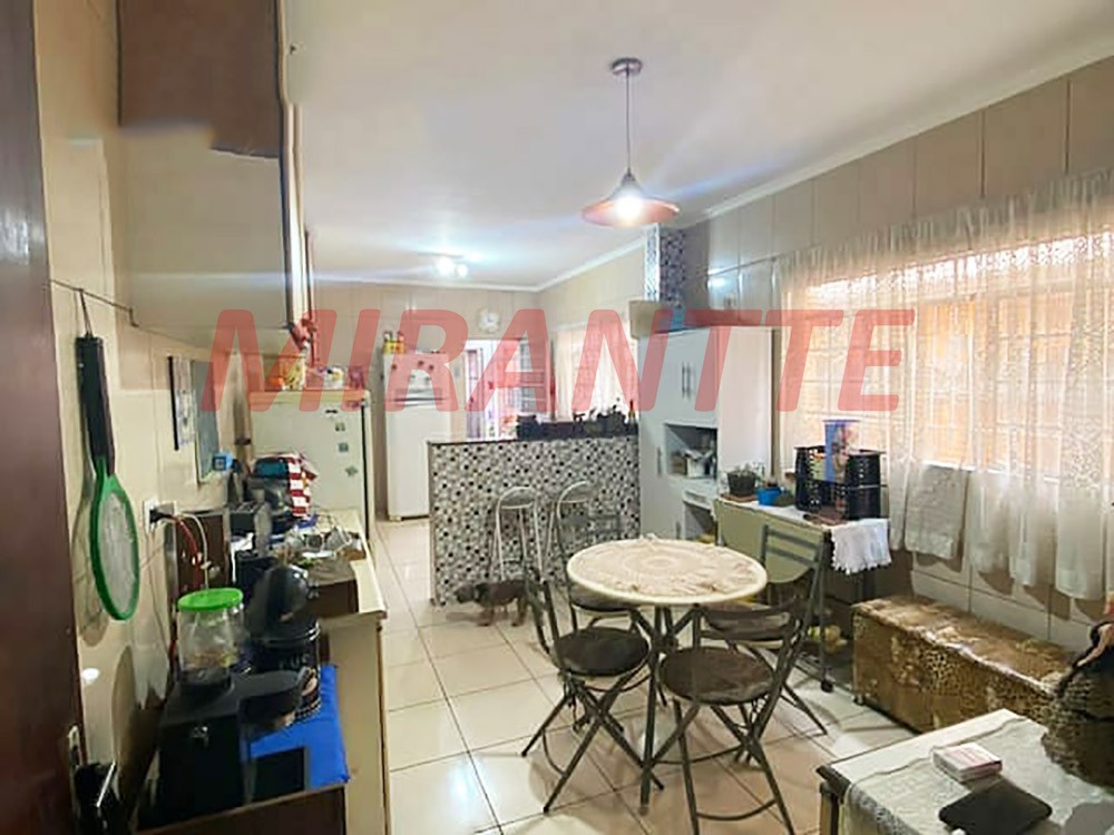 Sobrado de 123m² com 4 quartos em Brasilândia
