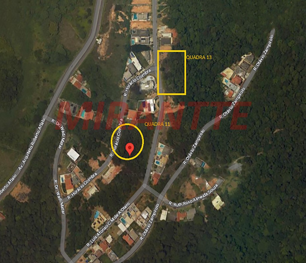 Terreno de 410m² em Jardim Peri