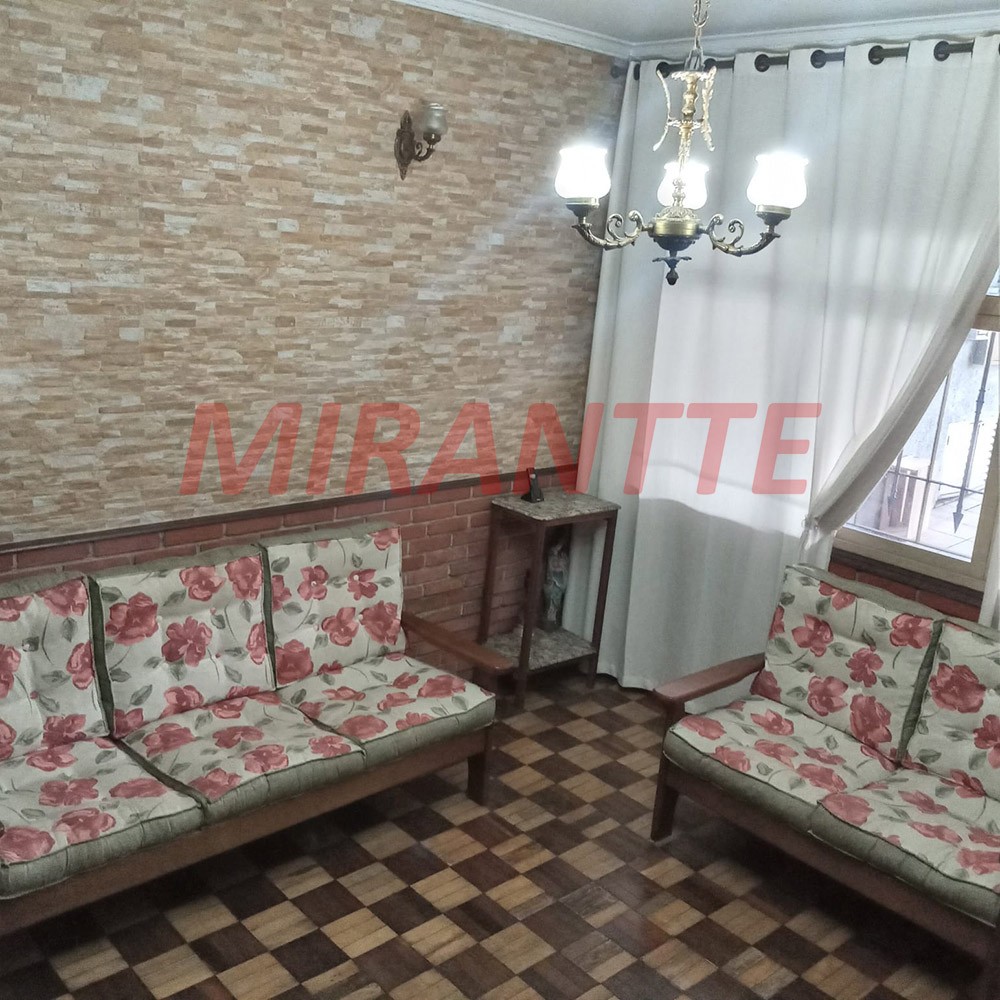 Sobrado de 147m² com 3 quartos em Vila Gustavo