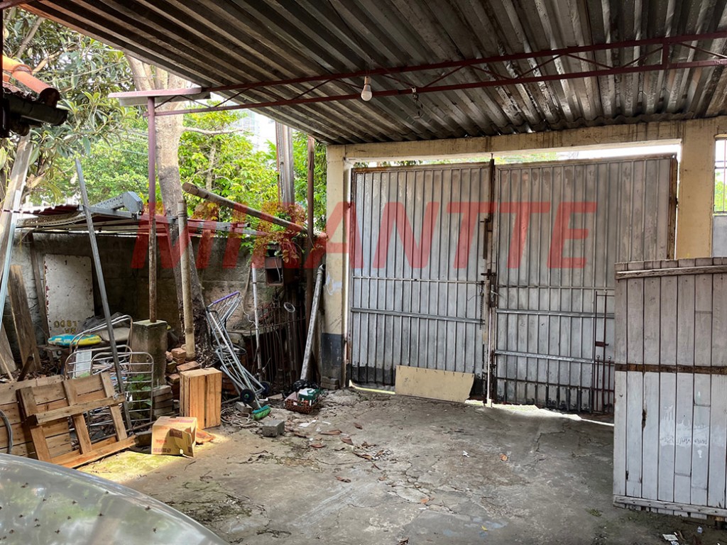 Terreno de 320m² em Vila Ester