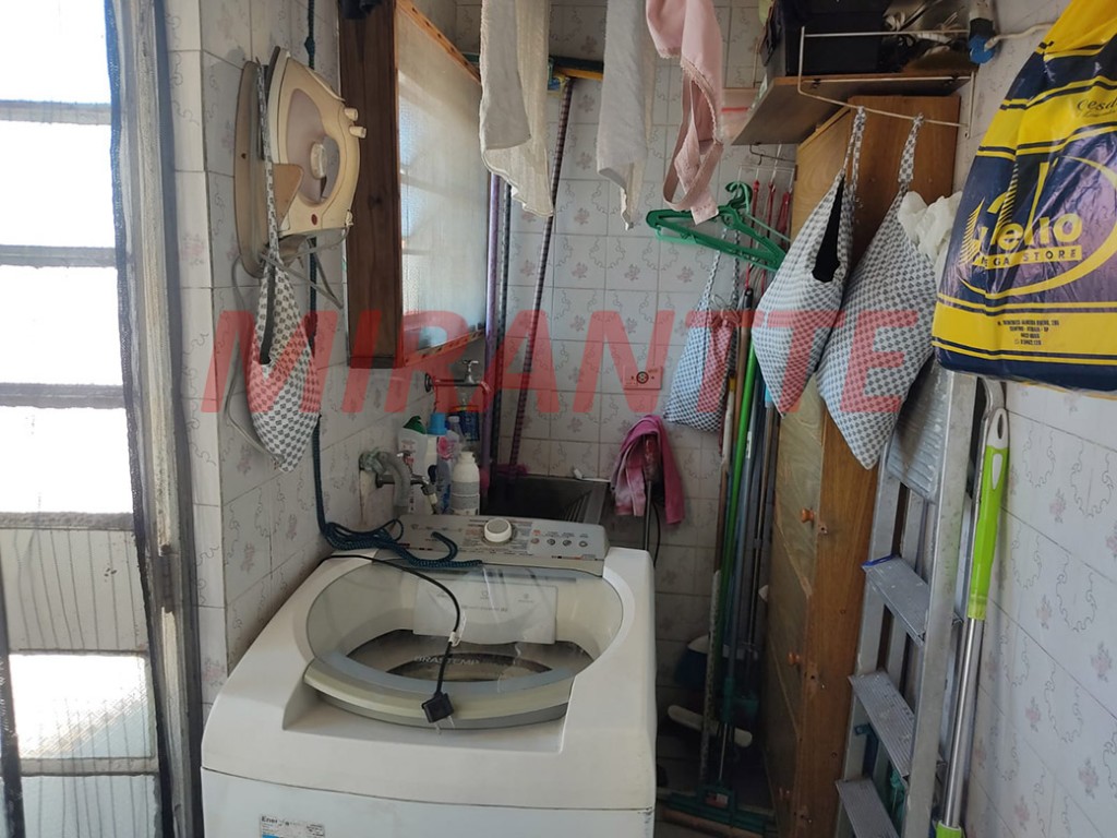 Sobrado de 147m² com 5 quartos em Casa Verde