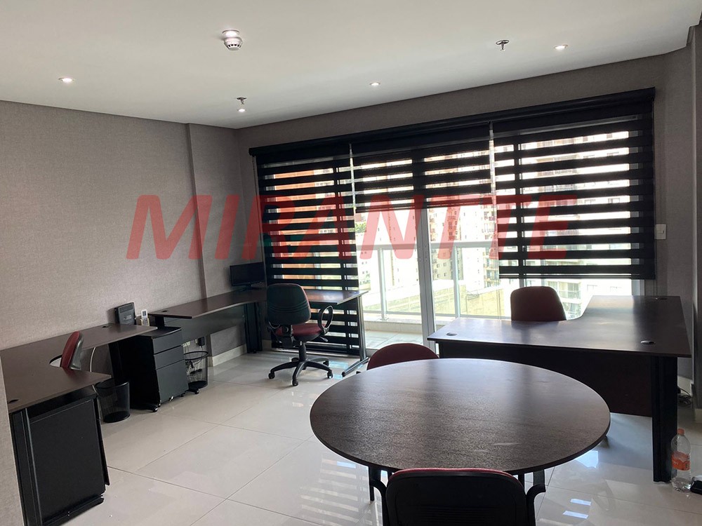Conjunto comercial em Santana