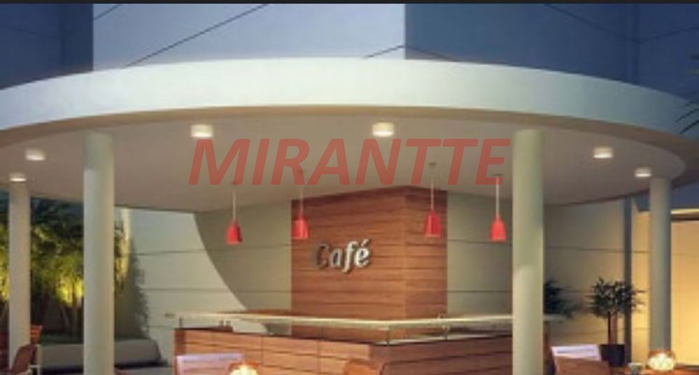 Conjunto comercial em Santana