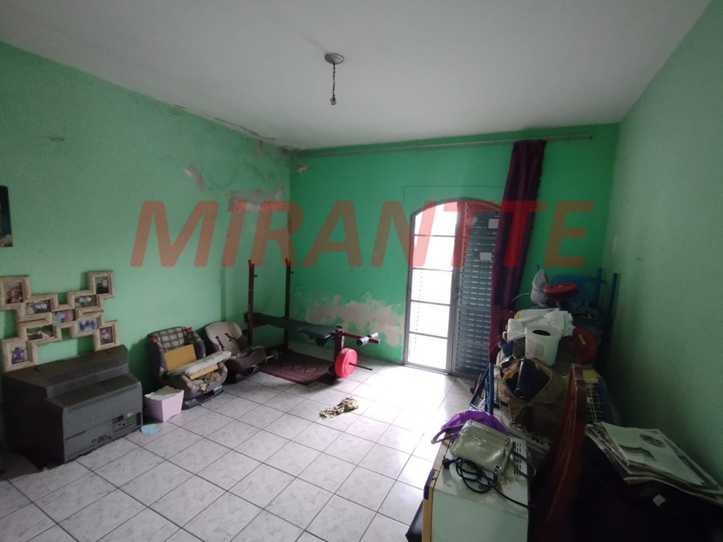 Sobrado com 5 quartos em Jardim Brasil