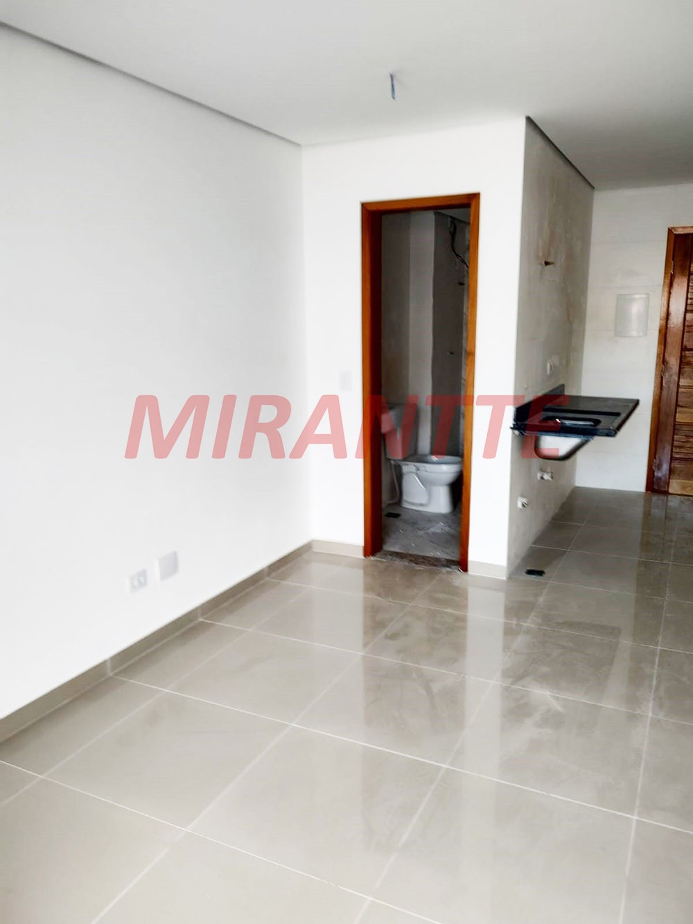 Apartamento de 32m² com 1 quarto em Santana