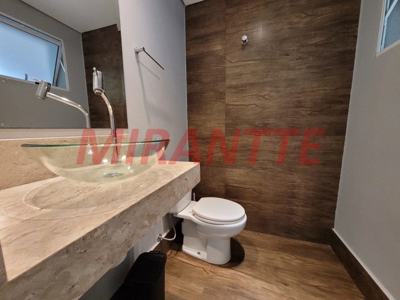 Sobrado de 205m² com 3 quartos em vila nova cachoerinha