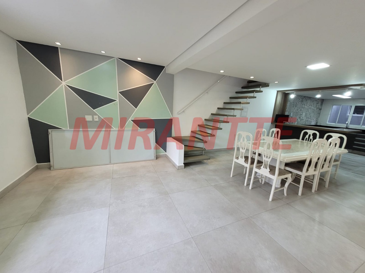Sobrado de 205m² com 3 quartos em vila nova cachoerinha