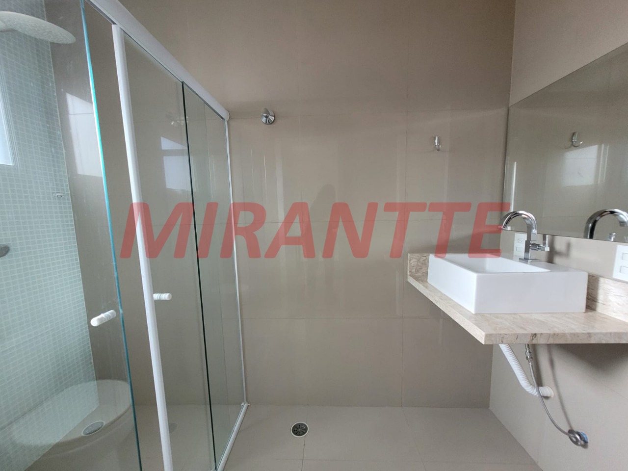 Sobrado de 205m² com 3 quartos em vila nova cachoerinha