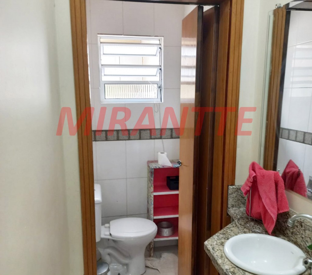 Sobrado de 120m² com 3 quartos em Vila Galvão