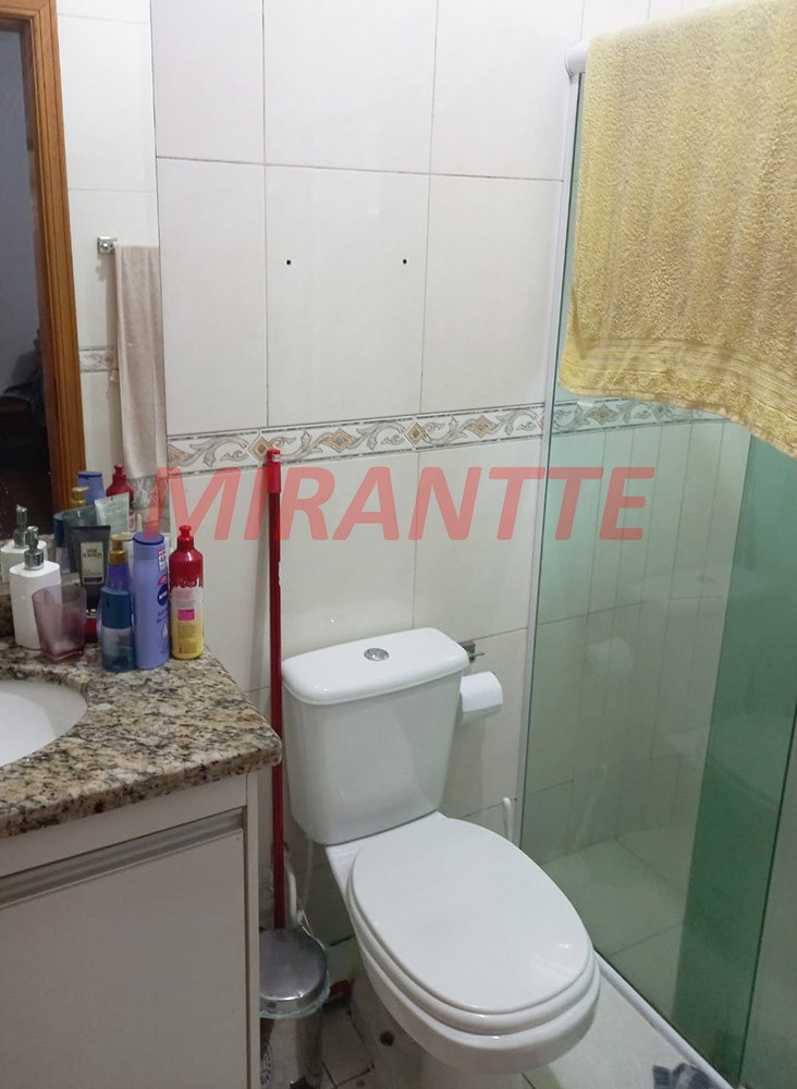 Sobrado de 120m² com 3 quartos em Vila Galvão