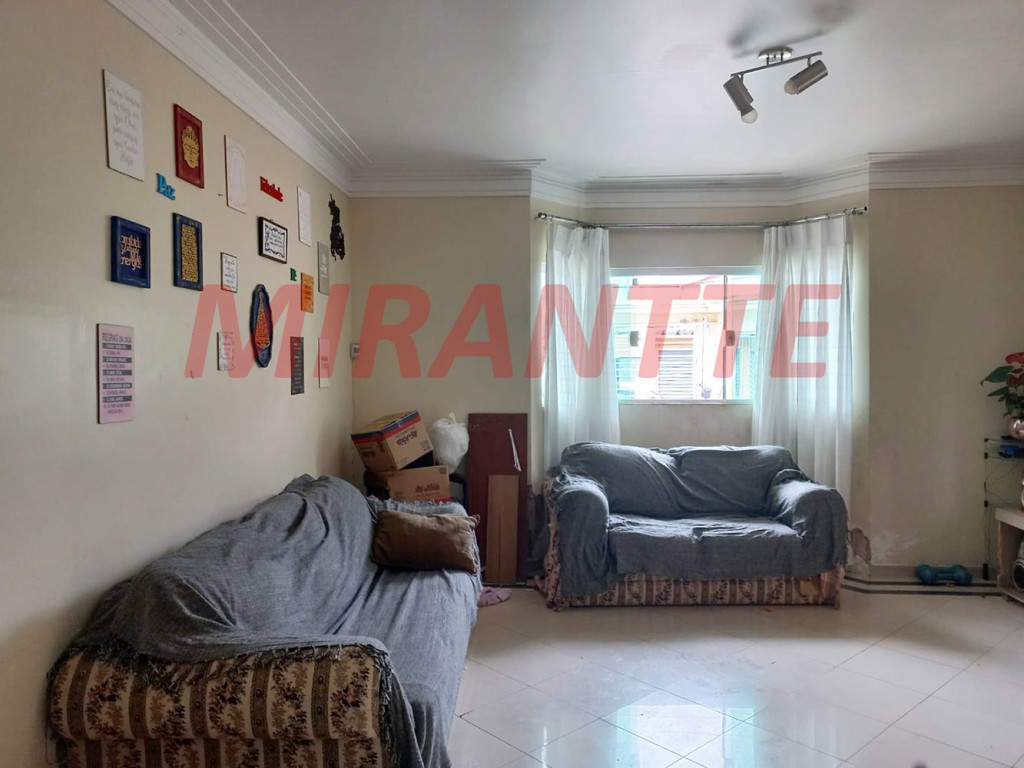 Sobrado de 120m² com 3 quartos em Vila Galvão